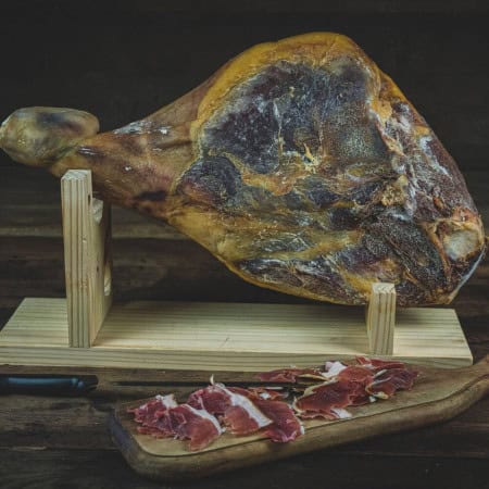 jambon basque et présentoir