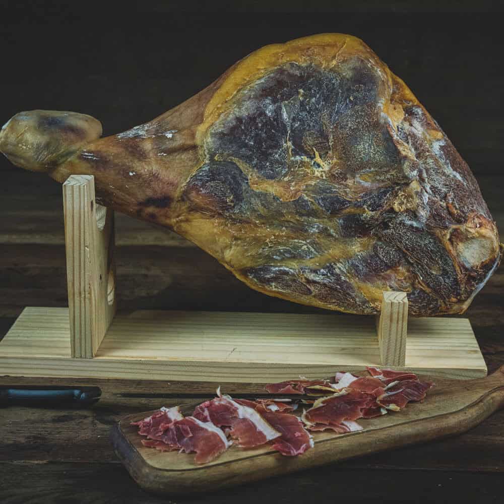 jambon basque et présentoir