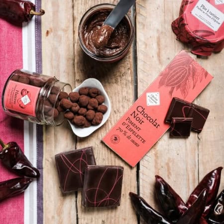 TABLETA DE CHOCOLATE NEGRO...