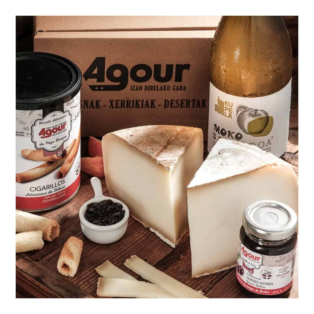 COFFRET LAPURDI MAISON AGOUR ETXEA PANIER GOURMAND FROMAGE VIN BISCUIT CONFITURE