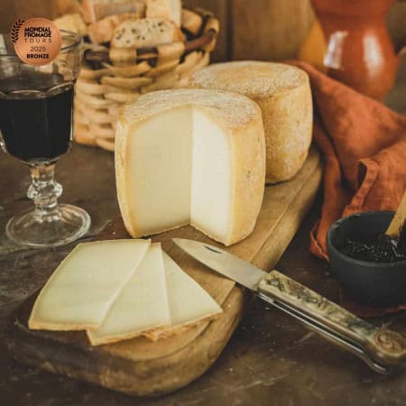 "Petit Agour" sheep cheese