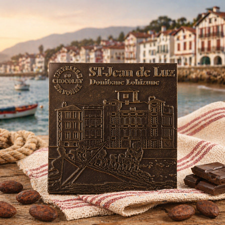 PLAQUE EN CHOCOLAT NOIR...