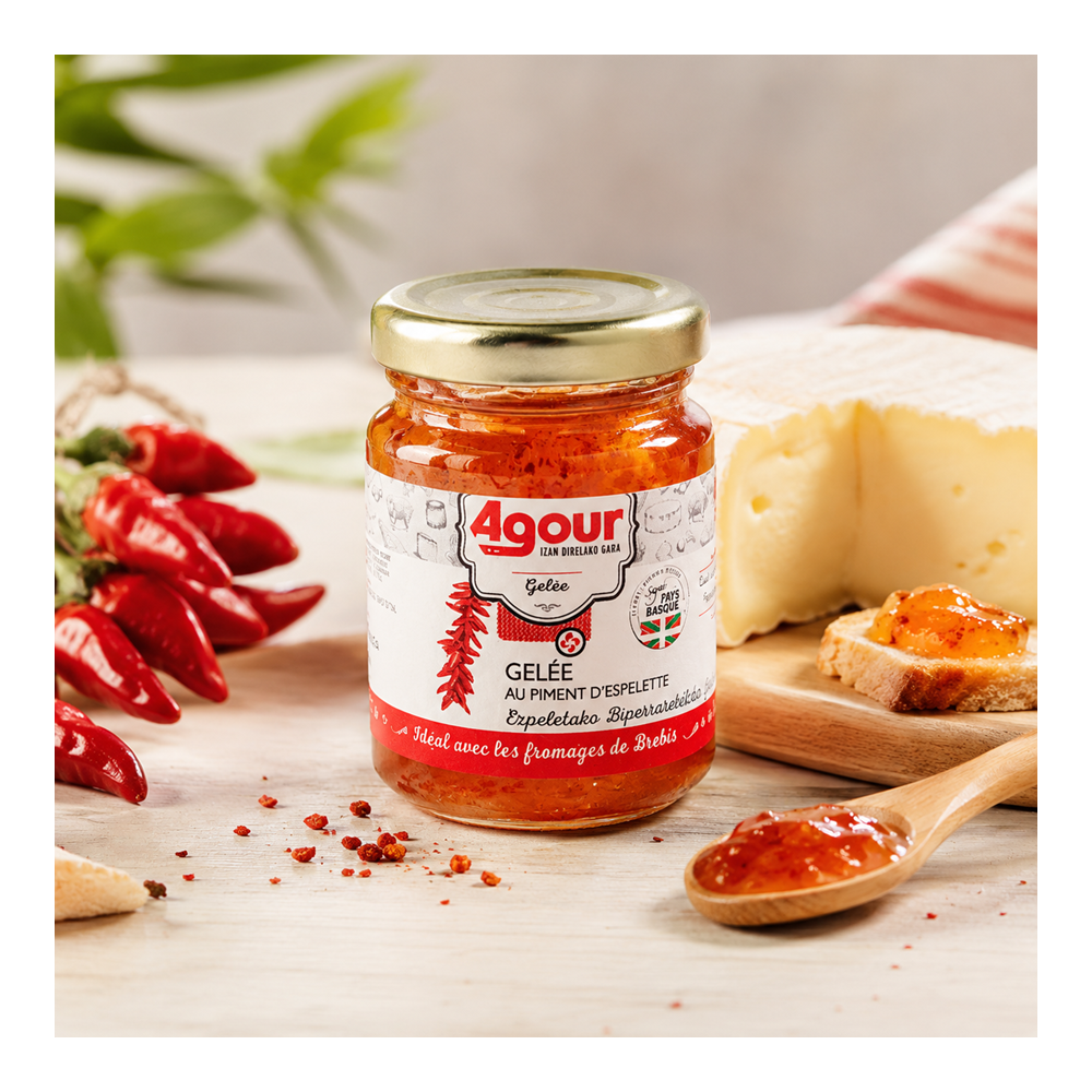Gelée de piment d'Espelette spécialité basque condiment maison agour etxea