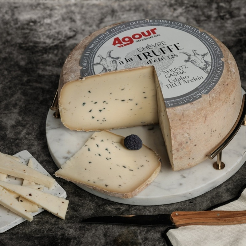 Des fromages d’exception primés, issus du savoir-faire basque à la truffe d’été 1,2 %