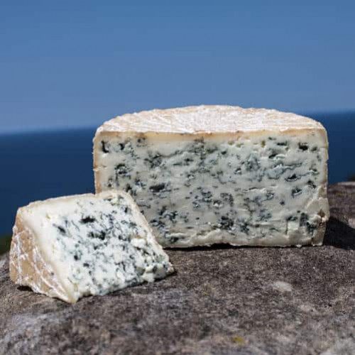 Urdiña : le bleu de brebis du Pays Basque, une création gourmande de la Maison Agour